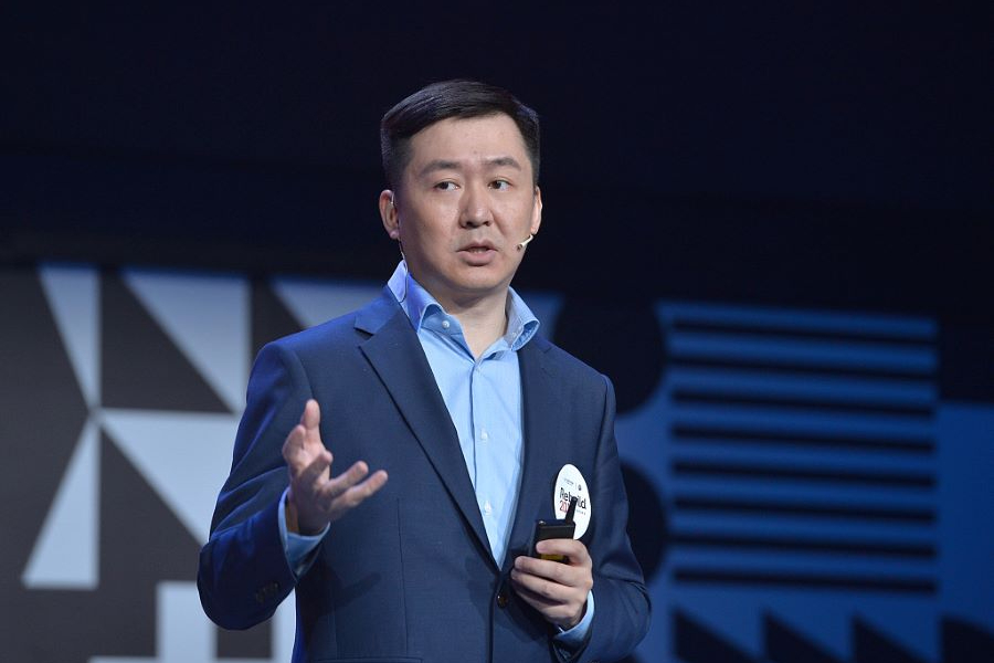 Baichuan raises $300 million