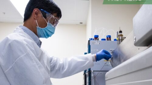 Biotech company Zai Lab announced Wednesday that its loss narrowed 57% to $69.15 million in the third quarter from $161 million a year earlier.