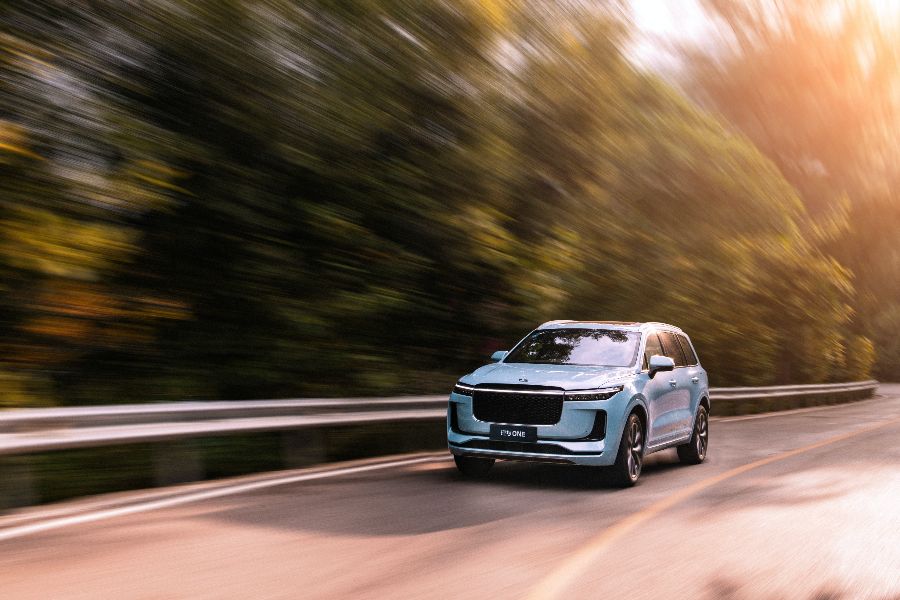 Li Auto posts fourth quarter results