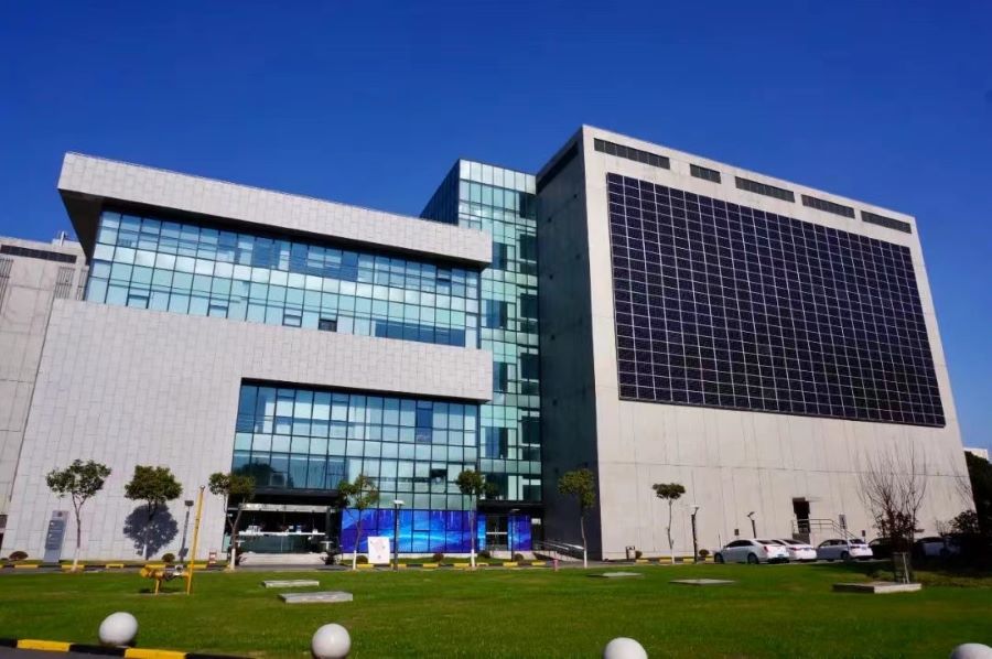 GDS seeks investors for international ops