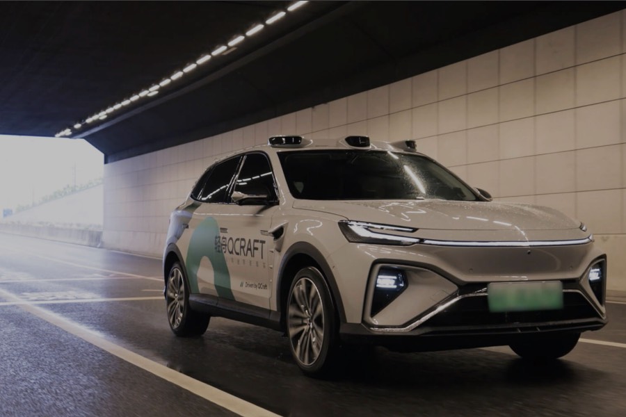 QCraft revs up its fundraising in autonomous driving race for cash