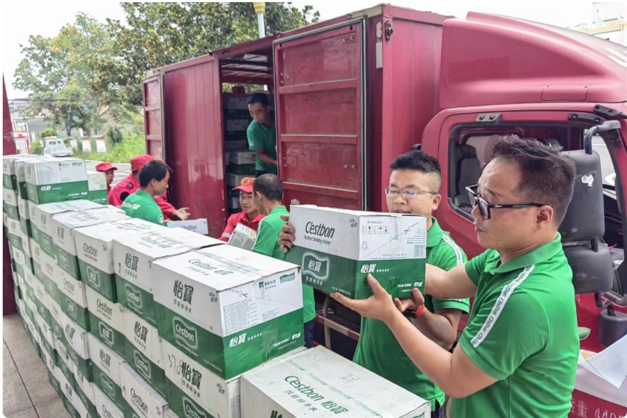 China Resources Beverage vowing to be the No.1 in the packaged drinking water business
