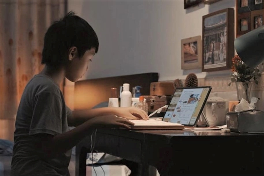 Youdao provides online education services
