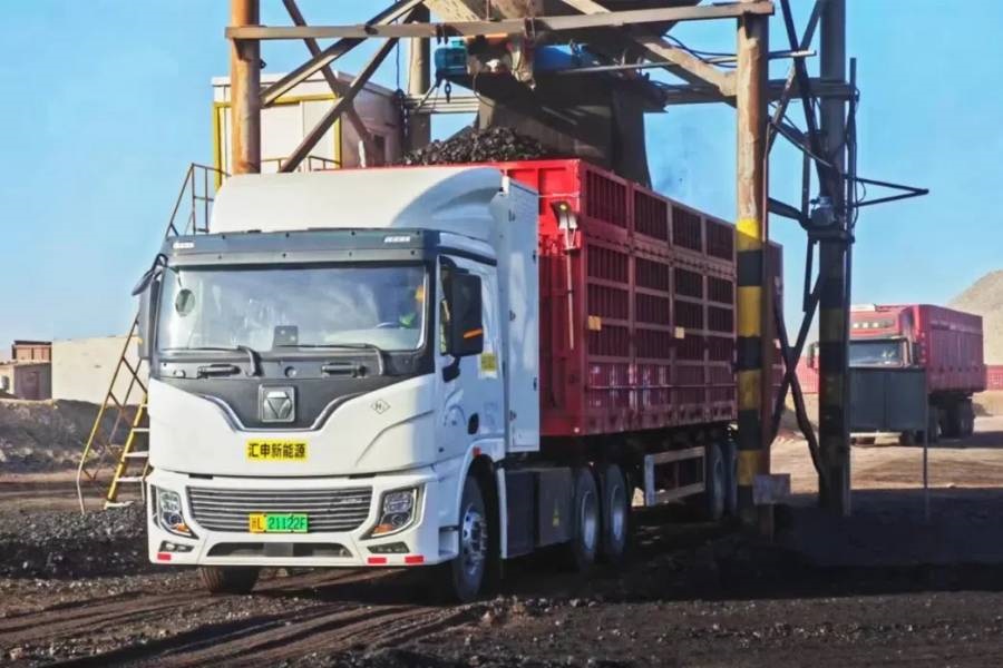Hydrogen powered trucks made by Refire