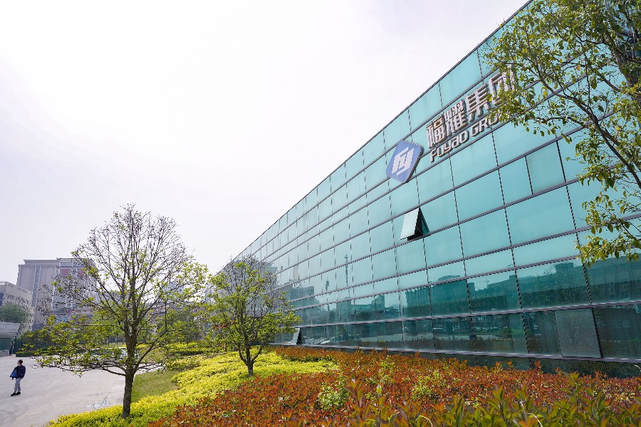 Glass tycoon unfazed by Trump: Fuyao Glass’s net profit surges by nearly 50% in the first quarter
