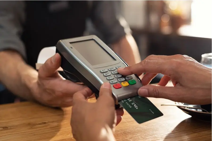 Lexin helps get credit